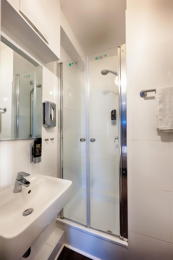 Hotel West Hamburg Dış mekan fotoğraf
