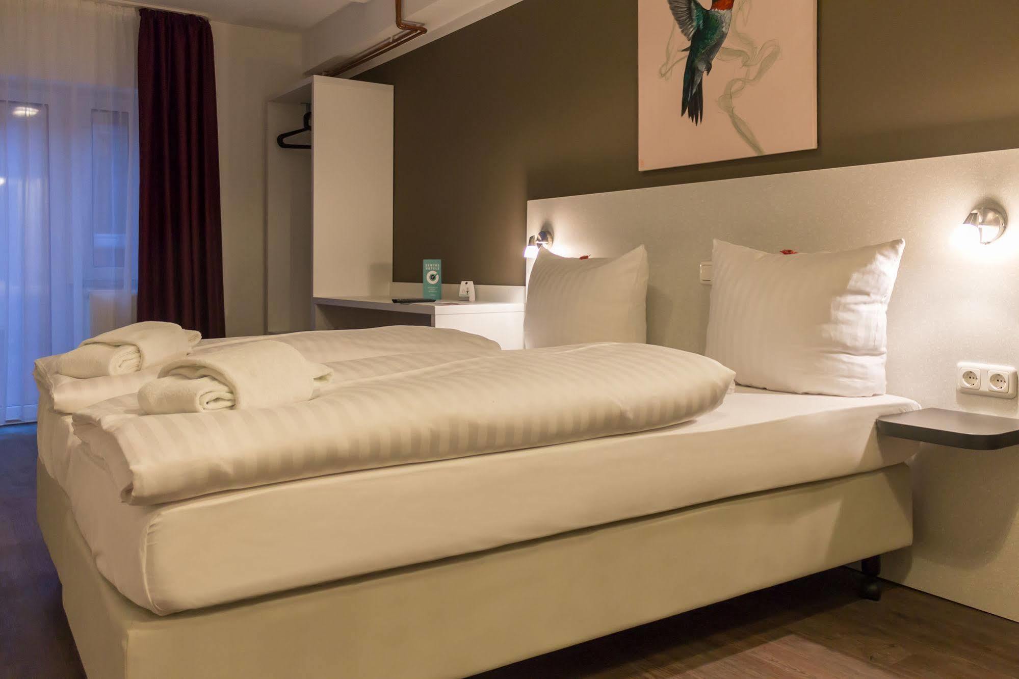 Hotel West Hamburg Dış mekan fotoğraf